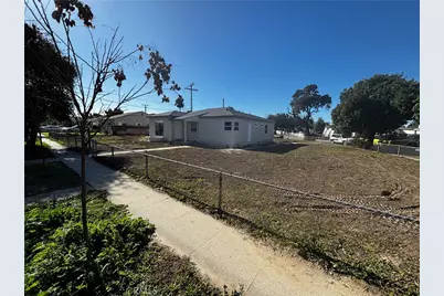 2967 Canal Avenue, Long Beach, CA 90810 - Photo 3