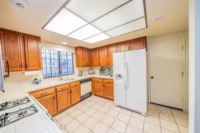 2715 W Fruitvale, Hemet, CA 92545 - Photo 11