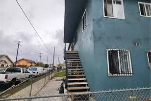 4301 Ascot, Los Angeles, CA 90011 - Photo 3