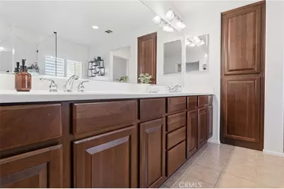 28638 Queensland, Menifee, CA 92584 - Photo 45