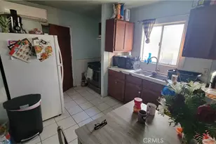 736 S Fresno, Los Angeles, CA 90023 - Photo 3