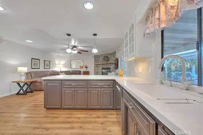 7821 Lyons, Hesperia, CA 92345 - Photo 11