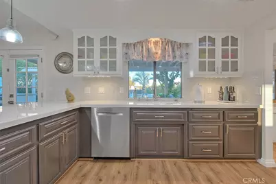 7821 Lyons, Hesperia, CA 92345 - Photo 9