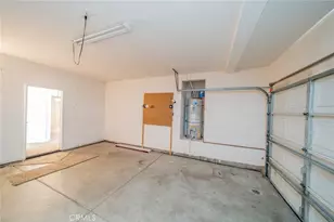 11958 Russell Ct, Victorville, CA 92392 - Photo 41