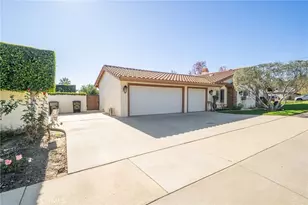 2294 Coolcrest, Upland, CA 91784 - Photo 35