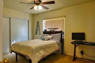 21172 Burgundy, Apple Valley, CA 92308 - Photo 11