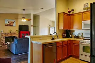 21172 Burgundy, Apple Valley, CA 92308 - Photo 11