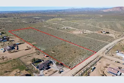 9588 Milpas, Apple Valley, CA 92308 - Photo 3