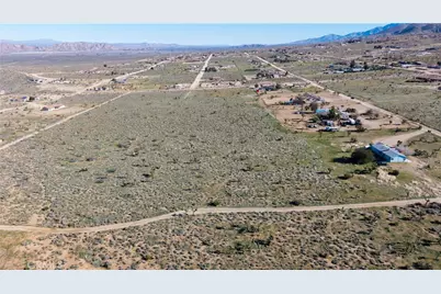 9588 Milpas, Apple Valley, CA 92308 - Photo 19