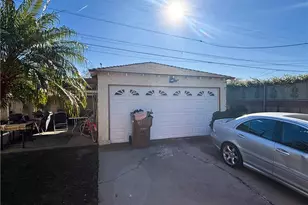 1658 W 109th Pl, Los Angeles, CA 90047 - Photo 25