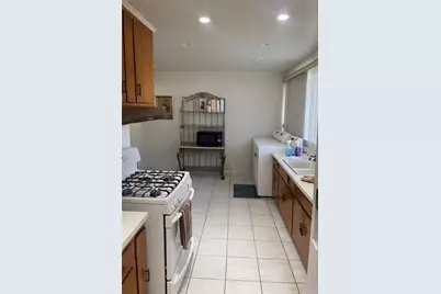 1658 W 109th Place, Los Angeles, CA 90047 - Photo 11