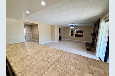 15939 Tyrol, Fontana, CA 92337 - Photo 13