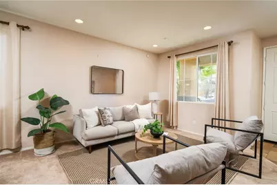 6122 Glen Abbey Way, Fontana, CA 92336 - Photo 9