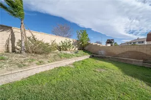 6122 Glen Abbey Way, Fontana, CA 92336 - Photo 37