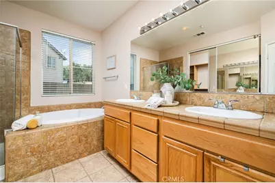 6122 Glen Abbey Way, Fontana, CA 92336 - Photo 23