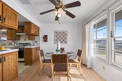 15974 Hawthorne, Fontana, CA 92335 - Photo 7