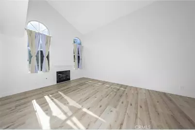 15034 Romero, North Hills, CA 91343 - Photo 9