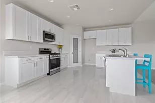 8411 Buckthorn, Hesperia, CA 92345 - Photo 33