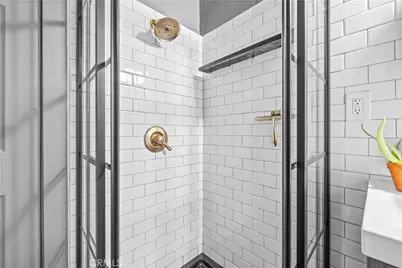 5657 Glenfinnan, Azusa, CA 91702 - Photo 23