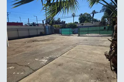 127 W State, Ontario, CA 91762 - Photo 3