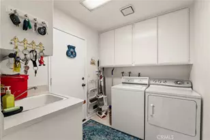 2326 Fairfield, Upland, CA 91784 - Photo 29