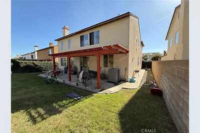 14852 Rosetown, Fontana, CA 92336 - Photo 5