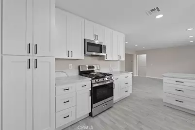 11795 Crystal, Chino, CA 91710 - Photo 23