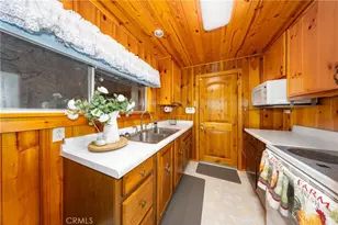 54805 S South Circle, Idyllwild, CA 92549 - Photo 11