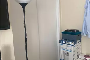 10246 Haddon, Los Angeles, CA 91331 - Photo 15