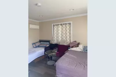 10246 Haddon, Los Angeles, CA 91331 - Photo 9