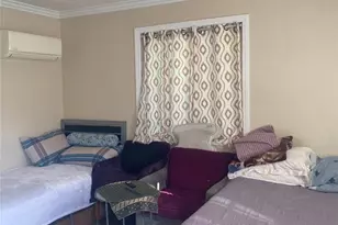 10246 Haddon, Los Angeles, CA 91331 - Photo 9