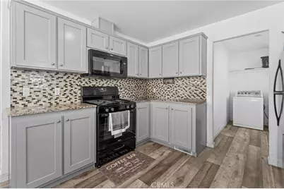 12700 Elliott #18, El Monte, CA 91732 - Photo 7