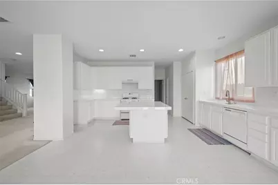 42118 Tropez, Lancaster, CA 93536 - Photo 21