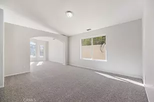 14450 Palo Alto Ct, Victorville, CA 92392 - Photo 11