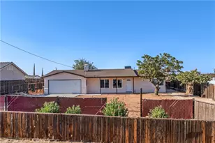 17820 Sycamore St, Hesperia, CA 92345 - Photo 1