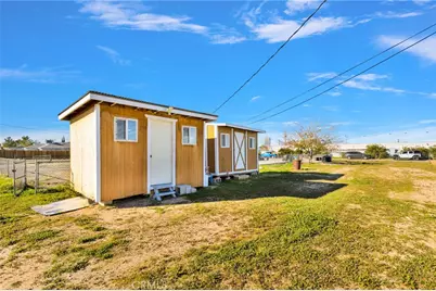 15109 Anacapa Road, Victorville, CA 92392 - Photo 9