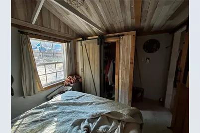 22901 Fir, Crestline, CA 92325 - Photo 13