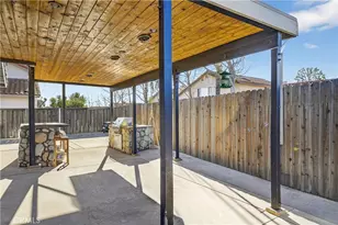 13413 Pico Ct, Fontana, CA 92336 - Photo 35