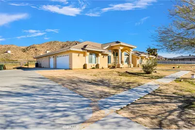 24040 Cuyama, Apple Valley, CA 92307 - Photo 3