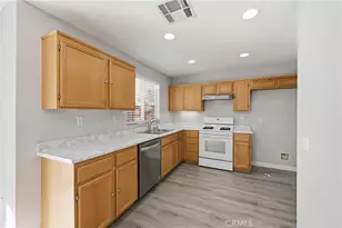 27213 Frost Ct, Menifee, CA 92584 - Photo 17