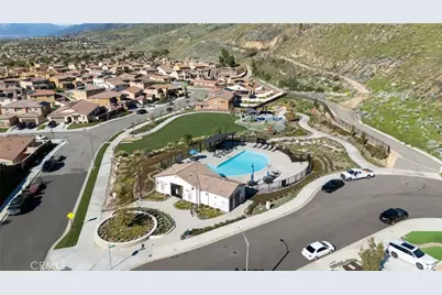 7975 Sorrento, Highland, CA 92346 - Photo 35