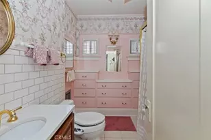 228 E Granada Ct, Ontario, CA 91764 - Photo 29