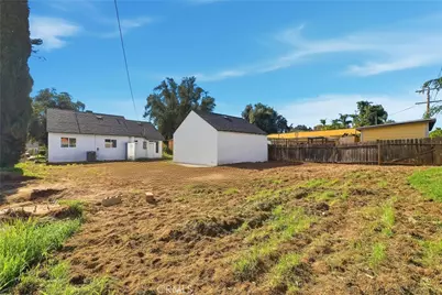 1254 W 26th, San Bernardino, CA 92405 - Photo 31