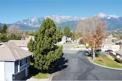 6870 Saddleback, Rancho Cucamonga, CA 91701 - Photo 23