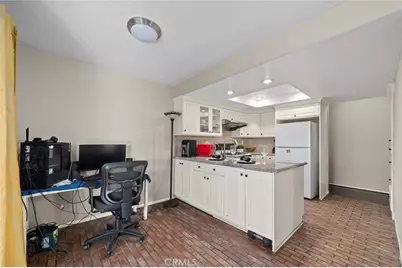 814 W Grondahl Street #A, Covina, CA 91722 - Photo 7