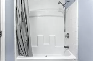 12700 Elliott Ave, El Monte, CA 91732 - Photo 17