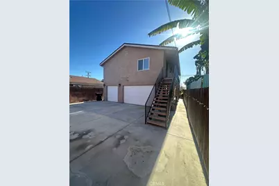 1230 E 68th St, Los Angeles, CA 90001 - Photo 1