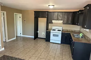 1230 E 68th St, Los Angeles, CA 90001 - Photo 5