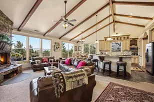 27920 Matterhorn, Lake Arrowhead, CA 92352 - Photo 23