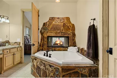 27920 Matterhorn, Lake Arrowhead, CA 92352 - Photo 19